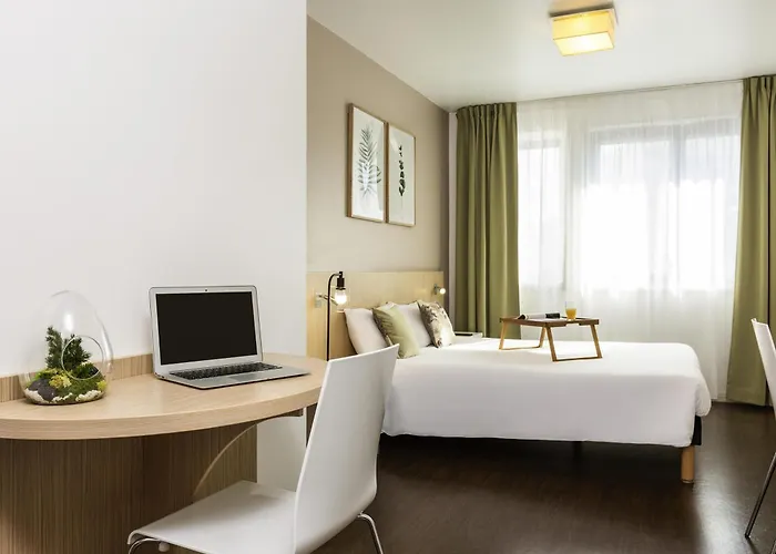 Adagio Access Reuilly Aparthotel 3*