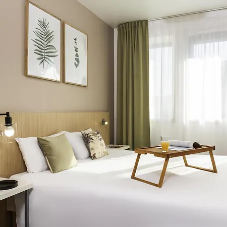 Aparthotel Adagio Access Reuilly 3*