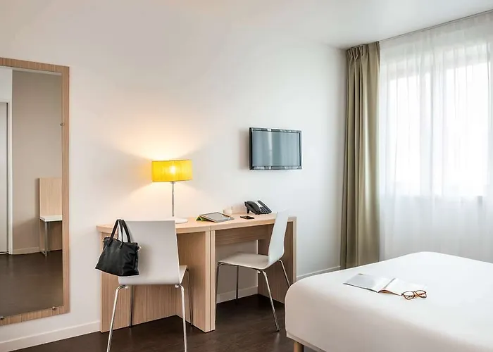 Aparthotel Adagio Access Reuilly 3*